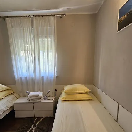 Apartment At Stegic *
